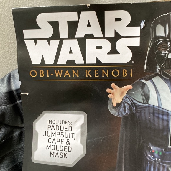 New Darth Vader Costume - Picture 2 of 10